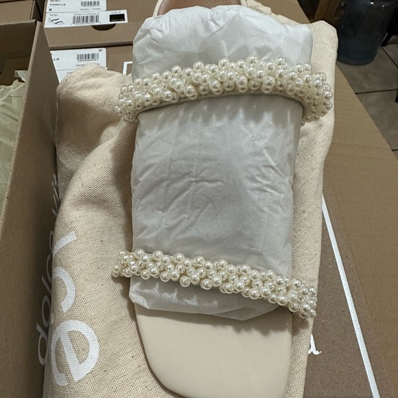 Band new. Never worn. Dolce Vita heels - Picture 3 of 6